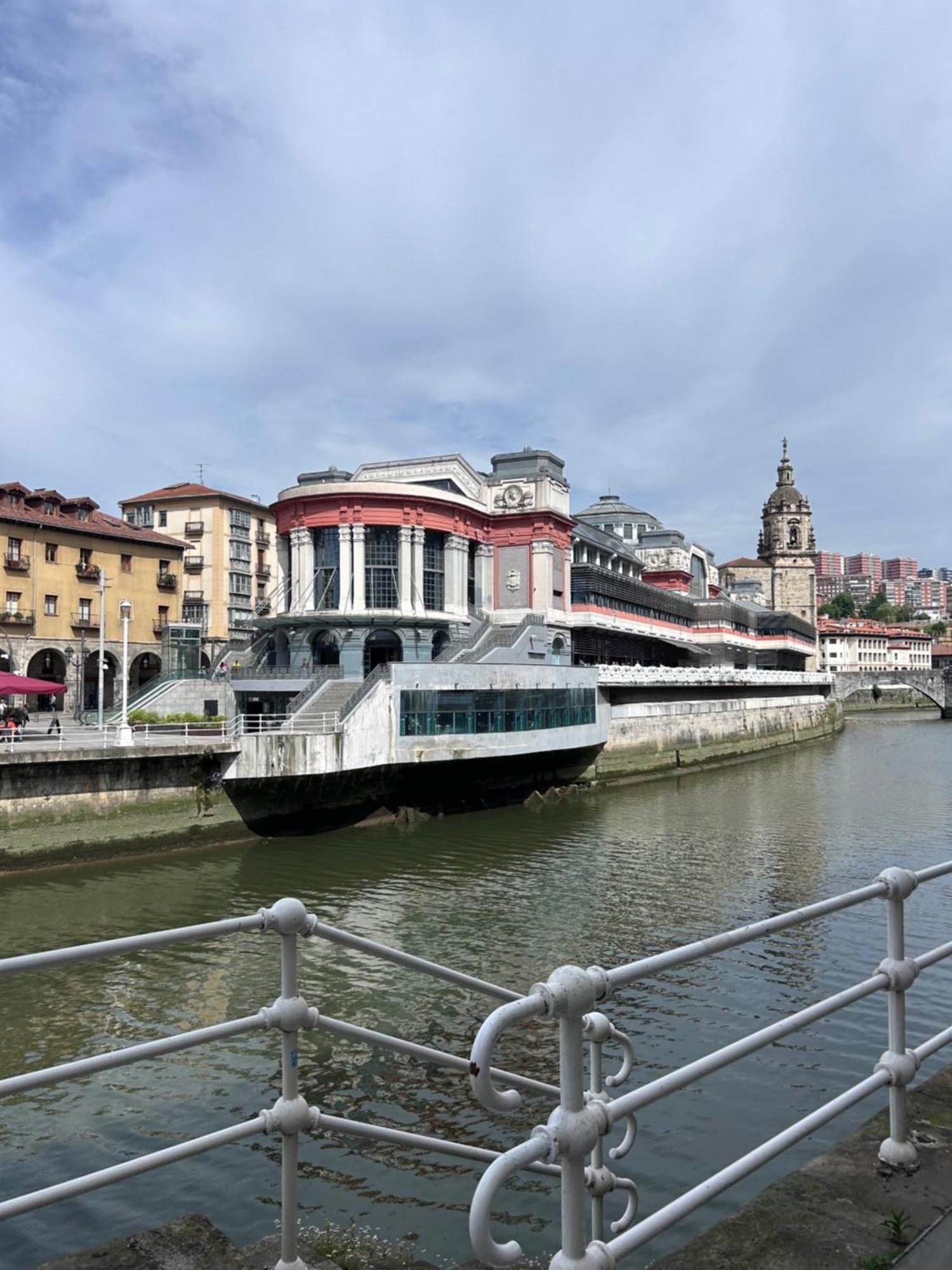 Appartamento Estrella Bilbao Esterno foto